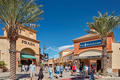 palm springs outlet mall stores.